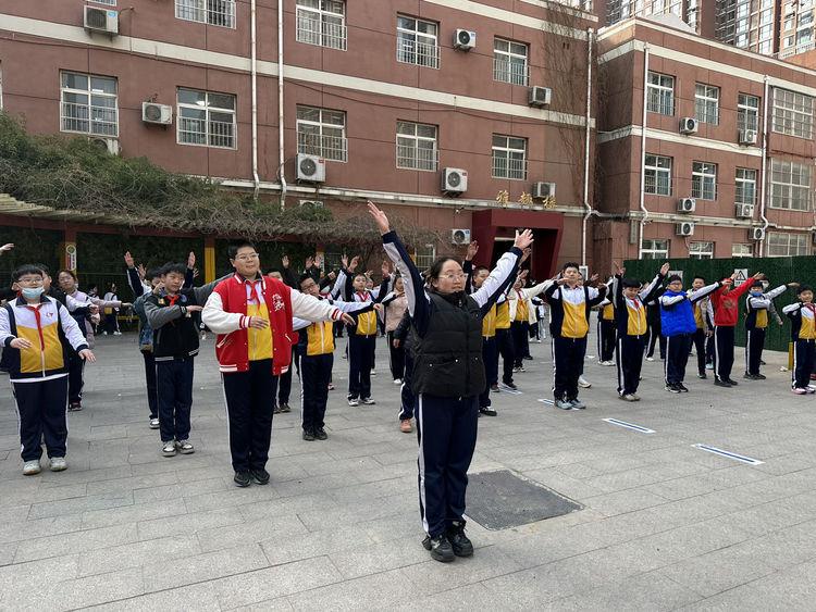 学校体操广播_学生广播体操教学视频_2022学生广播体操