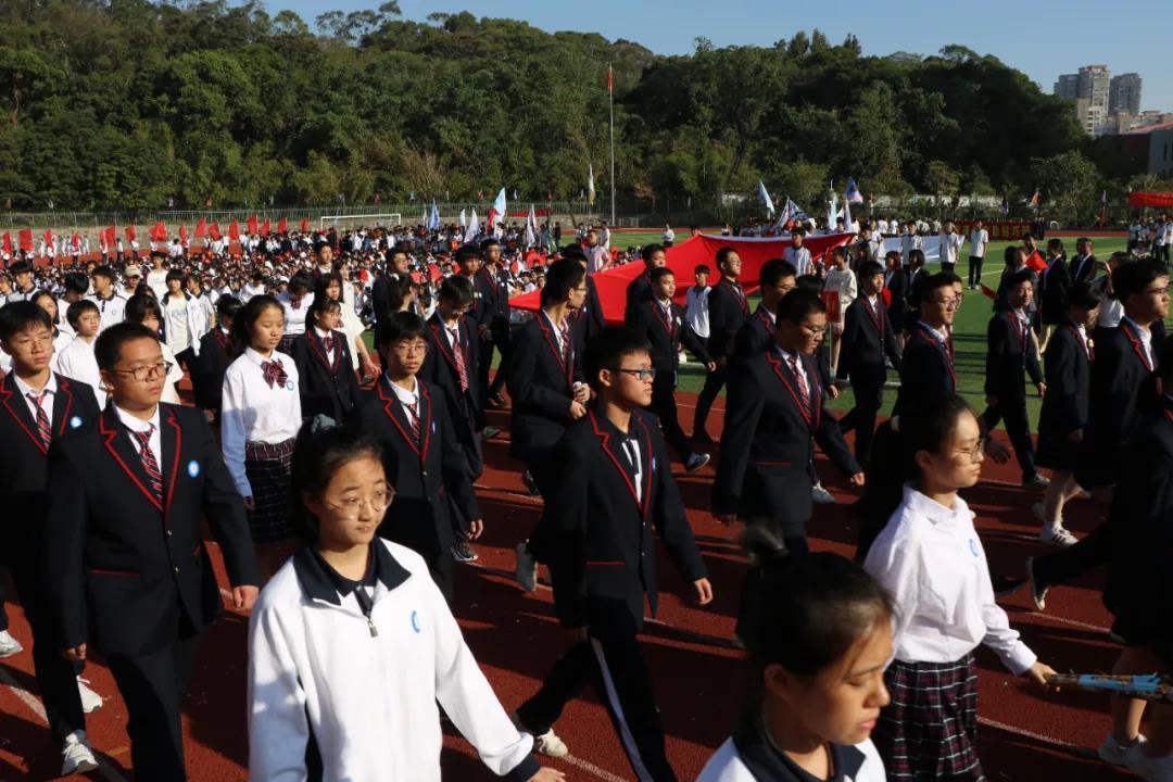 高中运动会校长开幕词_高中学校运动会致辞_高中学校运动会开幕词