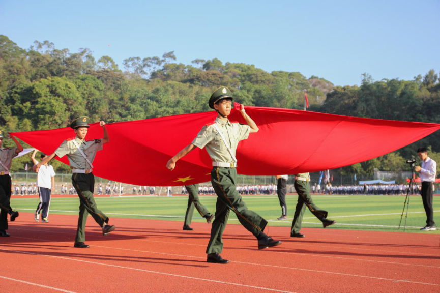 高中运动会校长开幕词_高中学校运动会开幕词_高中学校运动会致辞