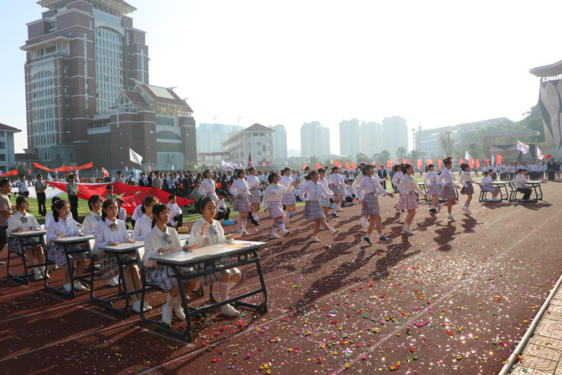 高中运动会校长开幕词_高中学校运动会开幕词_高中学校运动会致辞