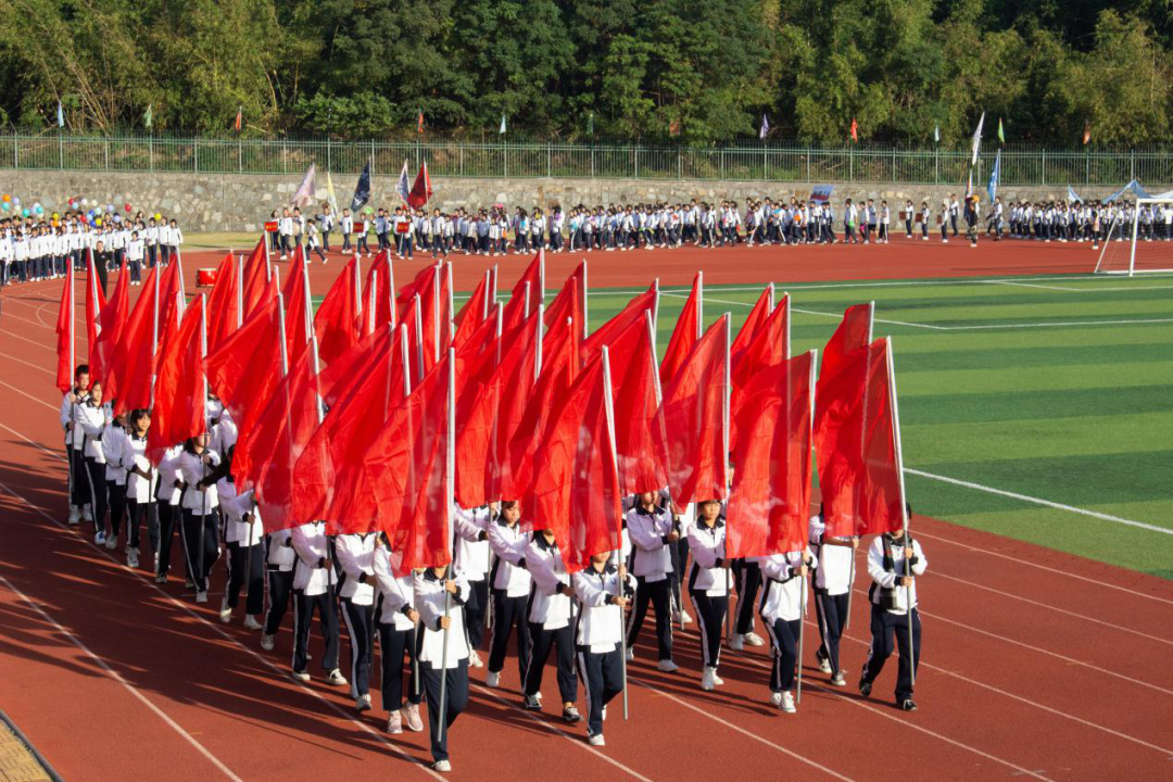 高中学校运动会开幕词_高中学校运动会致辞_高中运动会校长开幕词