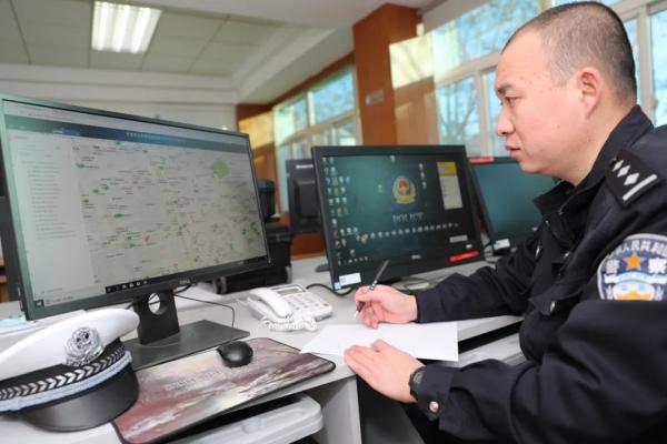 家庭警察_民警的家庭情况怎么写_双警家庭日常